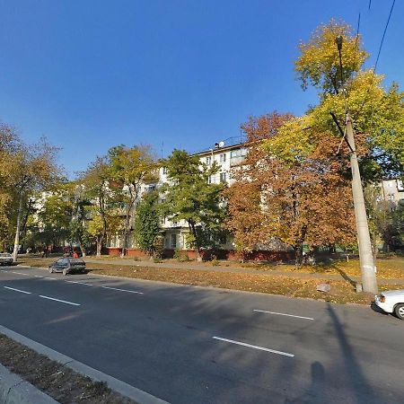 Studio On Stalevarov Near Meduniversity Zaporizhia 外观 照片