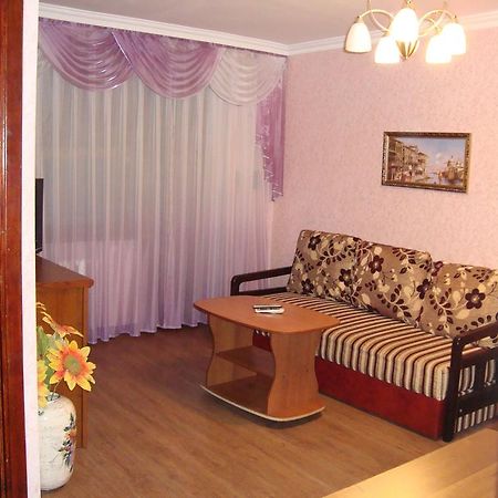 Studio On Stalevarov Near Meduniversity Zaporizhia 外观 照片