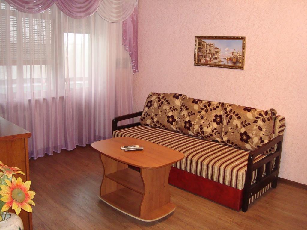 Studio On Stalevarov Near Meduniversity Zaporizhia 外观 照片